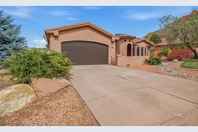 350 NW Los Barancos Ln, Kanab, UT 84741 - Photo 3