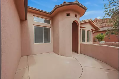 350 NW Los Barancos Ln, Kanab, UT 84741 - Photo 5