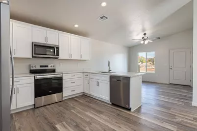 485 W Vance Dr, Kanab, UT 84741 - Photo 19