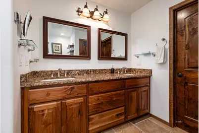4700 N Kosherm Way, Duck Creek Village, UT 84762 - Photo 13