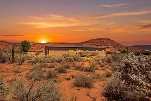 4960 E Grande Vermilion Ave, Kanab, UT 84741 - Photo 1