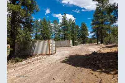 295 S White Oak St, Orderville, UT 84758 - Photo 3