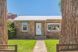 133 S 200 E, Kanab, UT 84741 - Photo 7