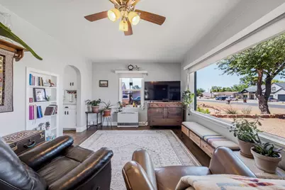 133 S 200 E, Kanab, UT 84741 - Photo 7