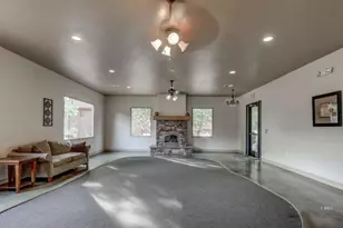 300 E 300 N, Kanab, UT 84741 - Photo 25