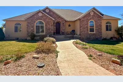 141 W 100 S, Kanab, UT 84741 - Photo 3