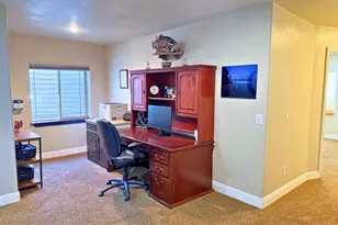 141 W 100 S, Kanab, UT 84741 - Photo 23