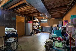61 W 200 N, Kanab, UT 84741 - Photo 21