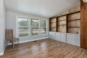 61 W 200 N, Kanab, UT 84741 - Photo 5