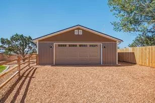 899 W Vance Dr, Kanab, UT 84741 - Photo 35