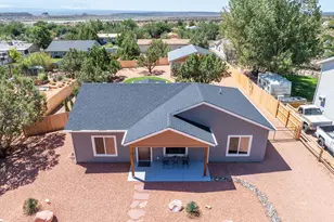 899 W Vance Dr, Kanab, UT 84741 - Photo 3