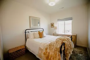 113 E Sedona Valley, Kanab, UT 84741 - Photo 17