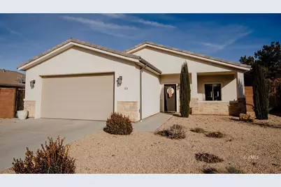 113 E Sedona Valley, Kanab, UT 84741 - Photo 1