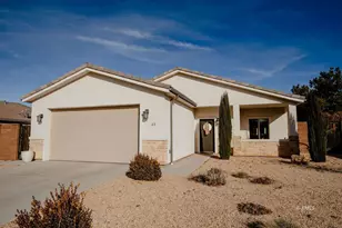 113 E Sedona Valley, Kanab, UT 84741 - Photo 1