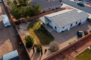 113 E Sedona Valley, Kanab, UT 84741 - Photo 3