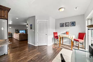 475 N 300 W, Kanab, UT 84741 - Photo 27