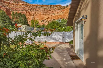 475 N 300 W, Kanab, UT 84741 - Photo 33