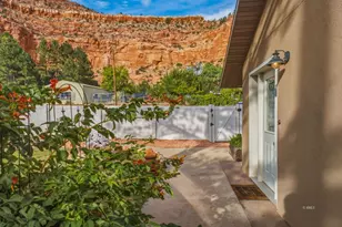 475 N 300 W, Kanab, UT 84741 - Photo 33