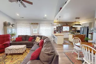 155 S Putter Ln, Kanab, UT 84741 - Photo 11