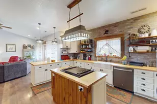 155 S Putter Ln, Kanab, UT 84741 - Photo 19
