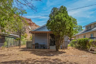 363 N 300 W, Kanab, UT 84741 - Photo 3