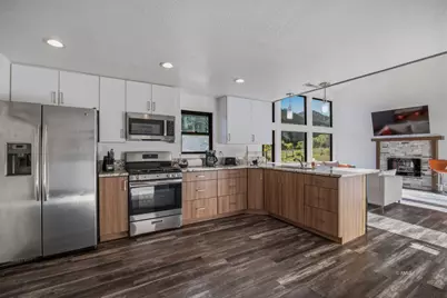 75 N Main St, Glendale, UT 84729 - Photo 37