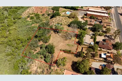 251 W 100 S, Kanab, UT 84741 - Photo 5