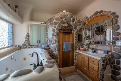 8901 E Serenity Rd, Kanab, UT 84741 - Photo 27