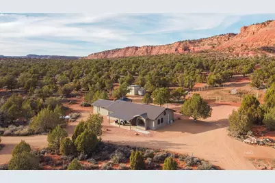 8901 E Serenity Rd, Kanab, UT 84741 - Photo 9