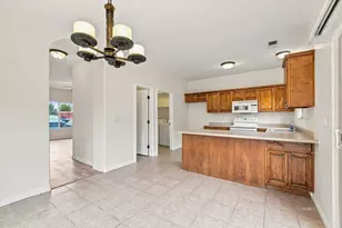 300 E 300 N, Kanab, UT 84741 - Photo 11