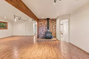 1100 S Revolution Way, Big Water, UT 84741 - Photo 13