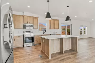 4175 E Mountain View Dr, Kanab, UT 84741 - Photo 11