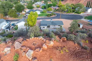 442 N 250 E, Kanab, UT 84741 - Photo 47
