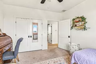 822 E Country Club Dr, Kanab, UT 84741 - Photo 37