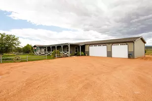 8900 E Serenity Rd, Kanab, UT 84741 - Photo 11