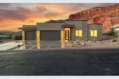 583 E El Valle Dr, Kanab, UT 84741 - Photo 1