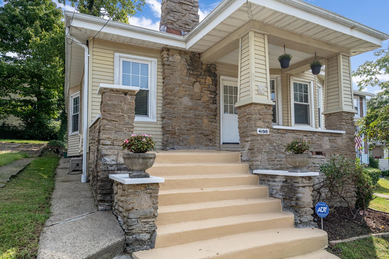 4198 Marburg Ave Cincinnati Oh 459 Mls 163 Coldwell Banker