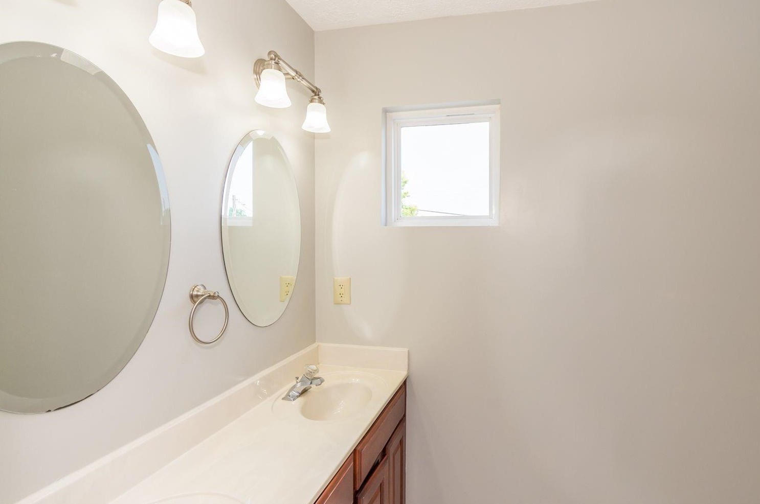 5144 Wayne Madison Rd, Trenton OH  45067-9514 exterior