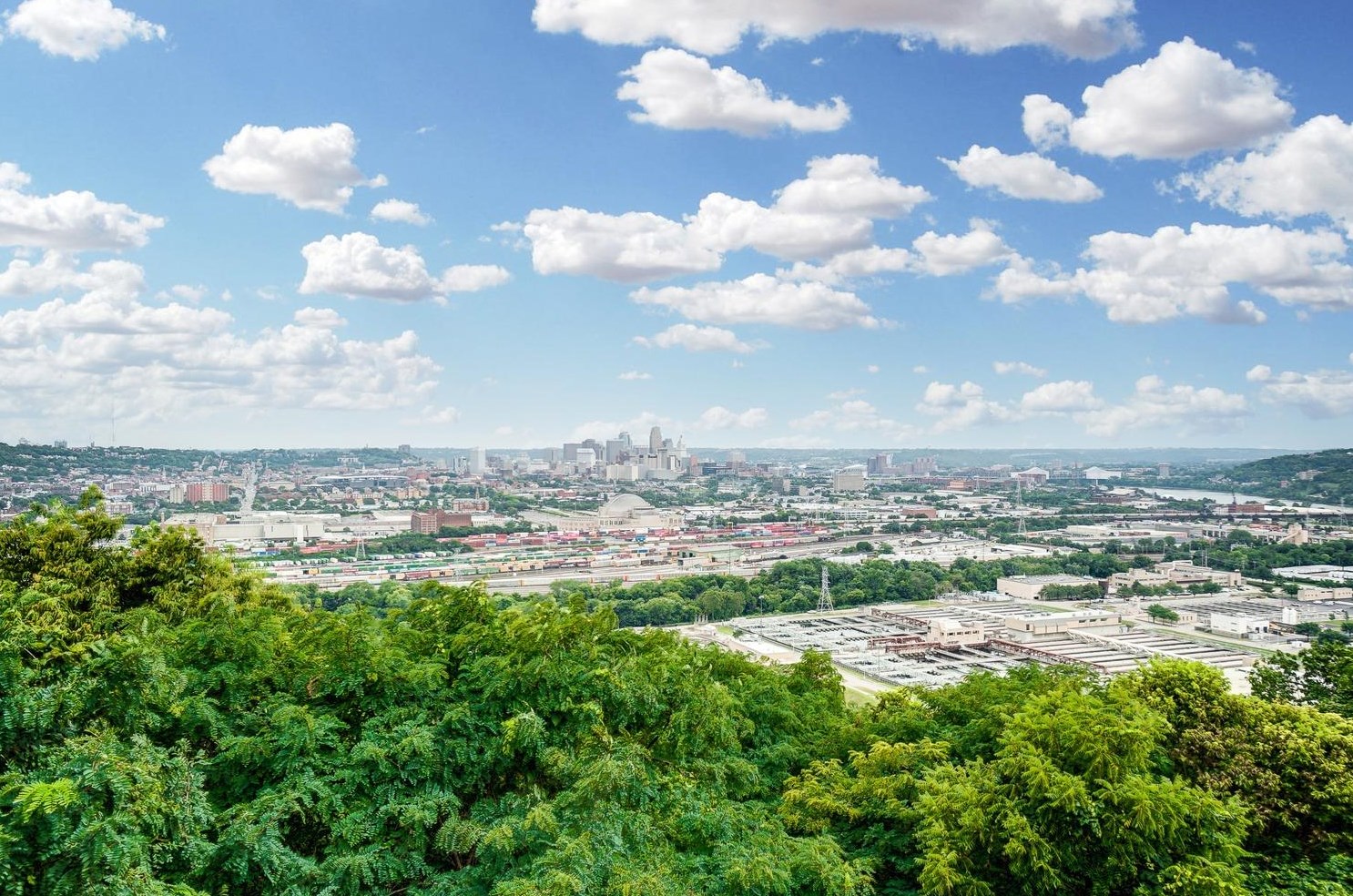 2701 Lehman Rd, Cincinnati OH  45204-1643 exterior