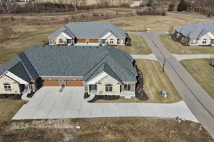 3883 Piper Ln, Ross Township, OH 45013 - Photo 9