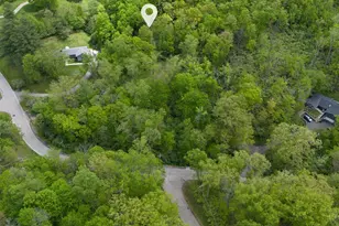 7335 Demar Rd, Indian Hill, OH 45243 - Photo 7