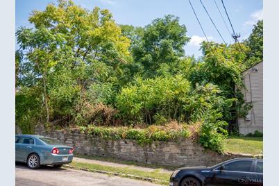 2224 Iowa Avenue, Cincinnati, OH 45206 - Photo 5