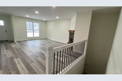7615 Pea Ridge Road #A, Hillsboro, OH 45133 - Photo 9