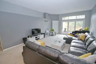 3834 Enterprise Cir, Colerain Township, OH 45252 - Photo 9