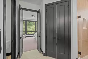 3767 Miami Run, Mariemont, OH 45227 - Photo 17