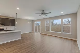 4517 Renaissance Park Dr, Middletown, OH 45005 - Photo 15