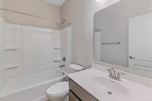 4517 Renaissance Park Dr, Middletown, OH 45005 - Photo 33