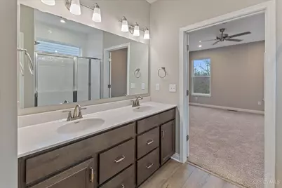 4517 Renaissance Park Drive, Middletown, OH 45005 - Photo 27