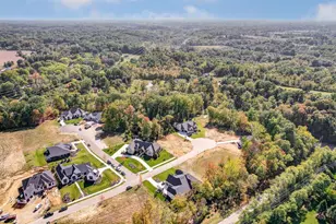 19 Chimney Ridge Dr, Loveland, OH 45140 - Photo 9