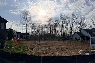 19 Chimney Ridge Dr, Loveland, OH 45140 - Photo 5